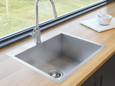 Single-Bowl Sink